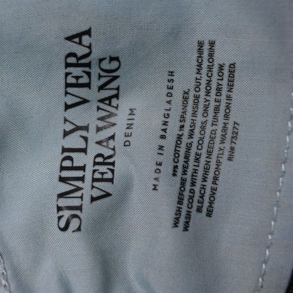 Simply Vera by Vera Wang 4 Straight Raw Hem‎ Dark Wash Flex Denim Jeans - Picture 4 of 7
